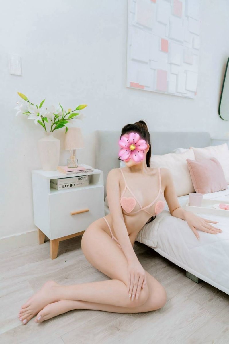 F0672E38-94C0-43BF-A1CF-9130E1544CF9